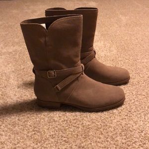 Kookaburra suede boot